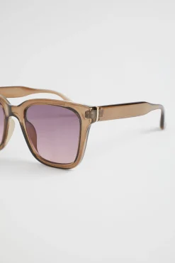 Woman Seed Heritage Sunglasses & Glasses-Danielle D Frame Sunglasses