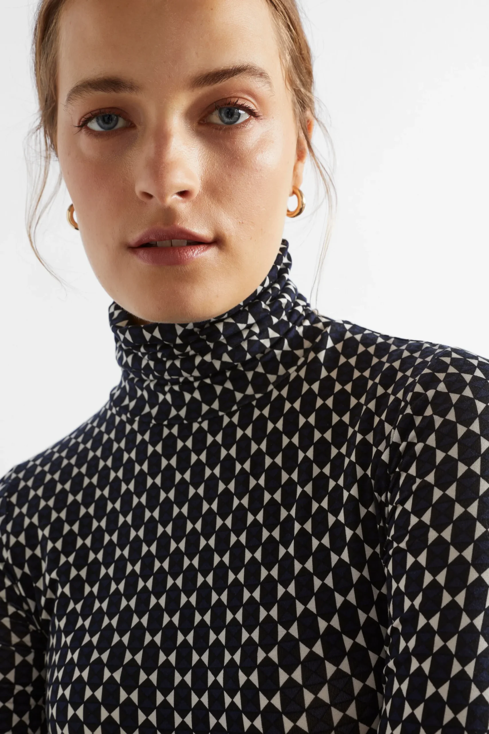 Woman Seed Heritage T-Shirts & Tops-Diamond Geo Roll Neck Top
