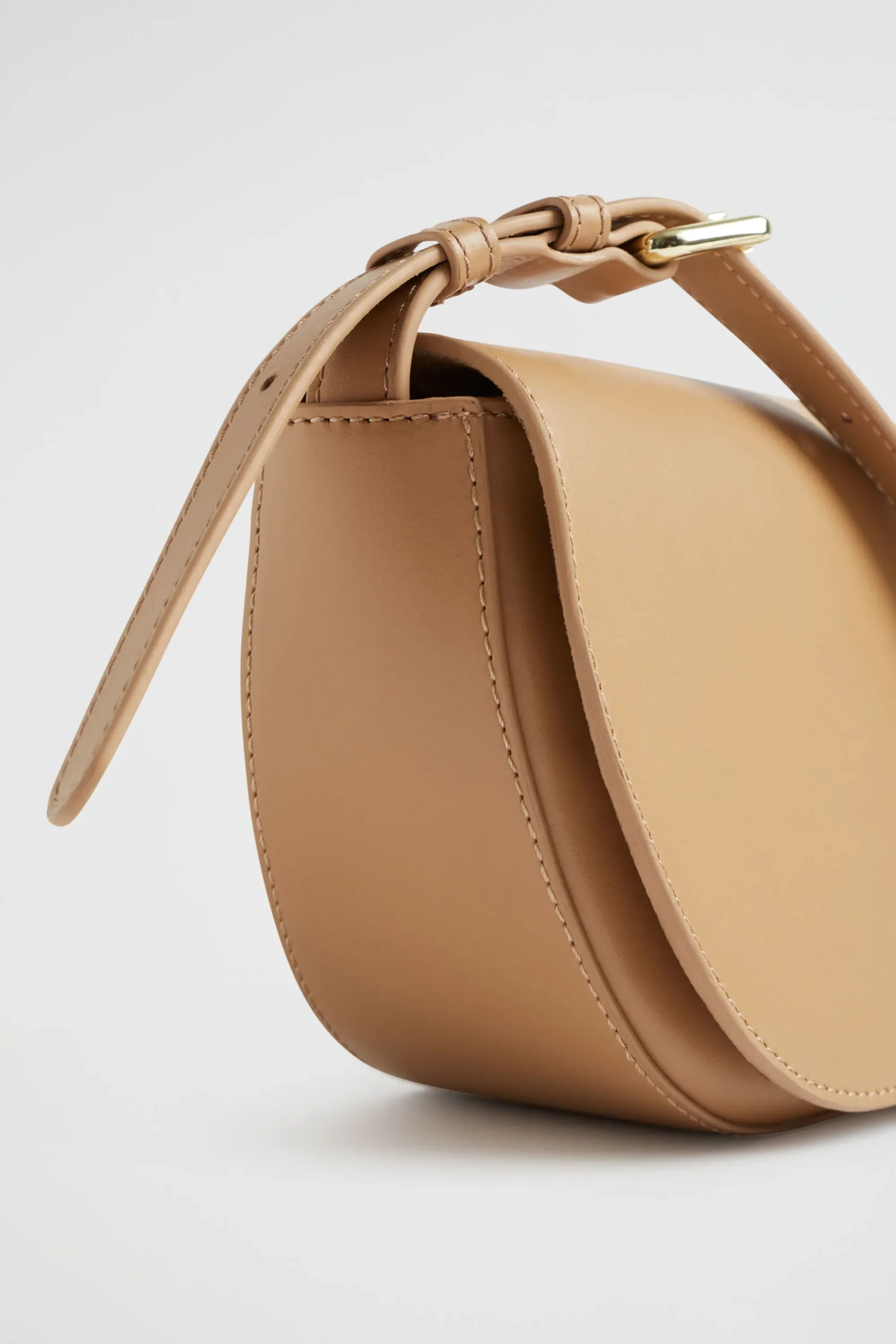 Woman Seed Heritage Cross Body-Leather Saddle Bag